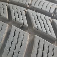 Continental Winter R16 215/65,anno 2022, ottime