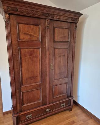 Armadio fine Ottocento