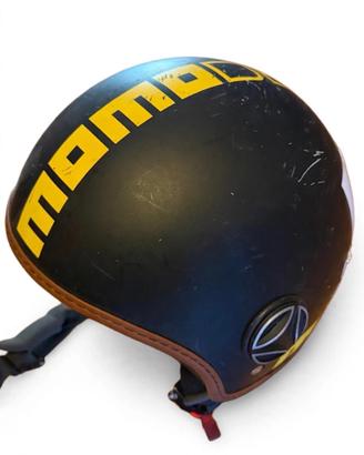 Casco momo con visiera a parte