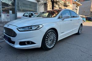 Ford Mondeo Hybrid 2.0 ST