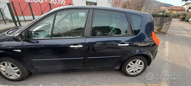 Scenic benzina  del 2008