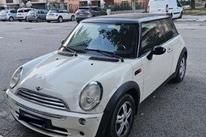 Mini one 1.6 neopatentati