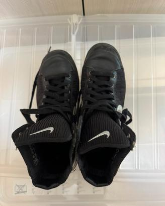 Scarpe Nike nere