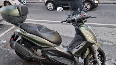PIAGGIO BEVERLY 350 SPORT TOURING