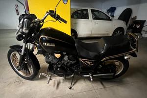 Yamaha MIdnight Special 23 W XV 1000 SE