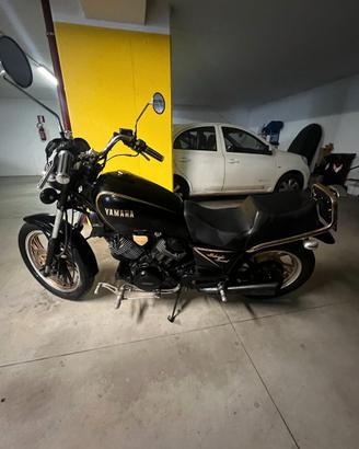 Yamaha MIdnight Special 23 W XV 1000 SE