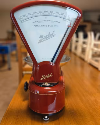 bilancia Berkel modello L restaurata 3kg antica