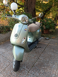 Vespa 125 LX