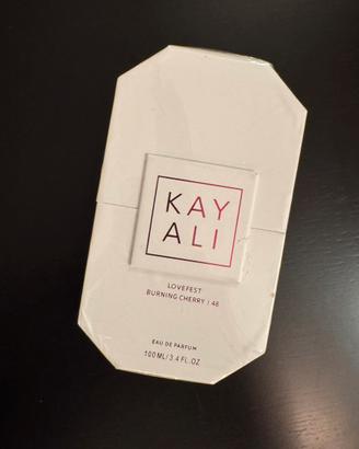 Kayali Lovefest Burning Cherry  - nuovo sigillato