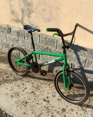 Bmx restaurata 