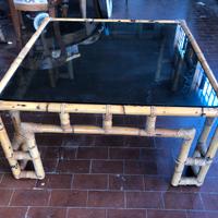 Tavolino da fumo in bambù e vetro