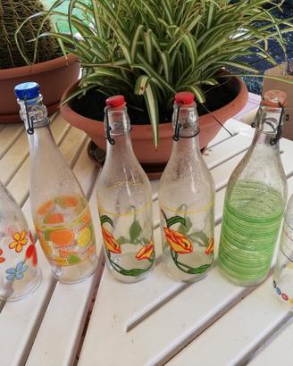 Set di Bottiglie ed Angeli