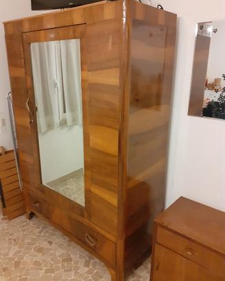 ANTICO ARMADIO IN LEGNO anni 40/50