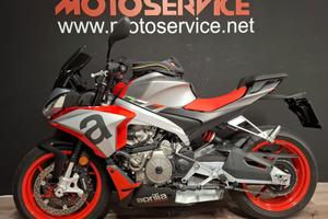 Aprilia Tuono 660