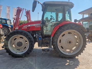 Massey Ferguson 5709S DYNA4