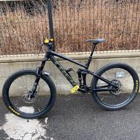 TREK Remedy 8 XT 27.5 - M