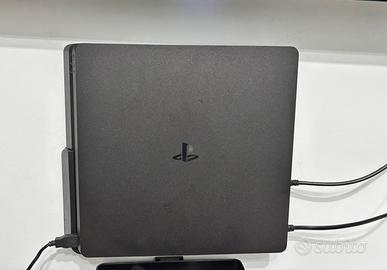 Ps4 1 Tb + giochi