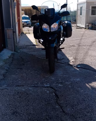 Moto Suzuki V-Strom 650