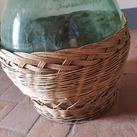 damigiana toscana in vetro con base in vimini