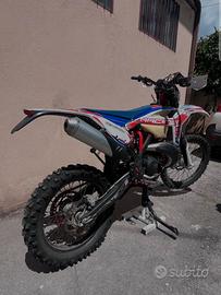 Beta 300 2T