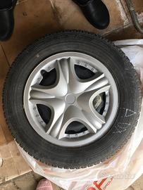 treno gomme invernali  per fiat 500