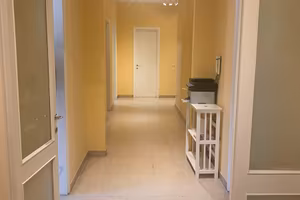 Tribunale Corso Italia stanza uso ufficio solo ref
