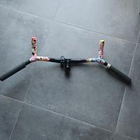 manubrio bikepacking Velo Orange Crazy Bar