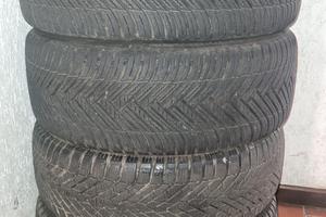 gomme  225/45/18 4 stagione 