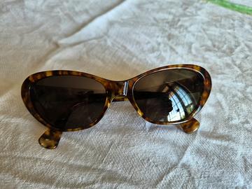 Occhiali da sole donna Luxottica  nuovi.
