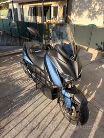 X-MAX 300 YAMAHA