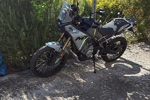 CF MOTO MT 450