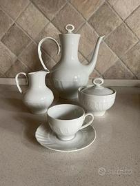 Servizio caffè Irabia bianco in porcellana