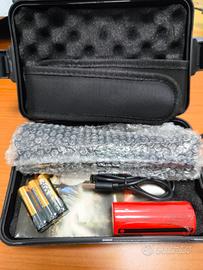 Torcia LED potente, professionale, militare Shadow