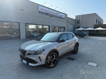 Alfa Romeo Junior 1.2 136 CV Hybrid eDCT6 Speciale