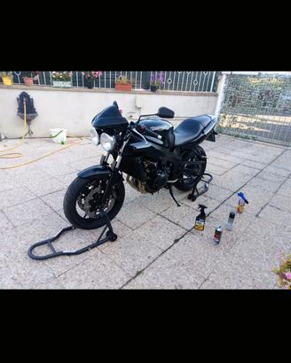 Triumph Speed four