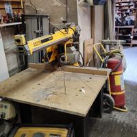 Troncatrice radiale DeWalt DW729