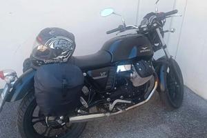 Moto Guzzi V7 anno 2012
