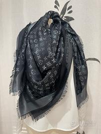 Scialle louis Vuitton nuovo