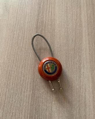 portachiavi Alfa Romeo vintage legno anni 80
