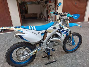 TM 125 EN