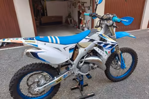 TM 125 EN