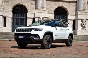 Jeep Compass 1.3 turbo t4 phev Trailhawk 4xe auto