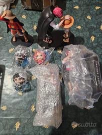 ▸  Lotto Action Figure Naruto + One Piece 7 pezzi