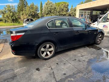 ricambi BMW 530 D anno 2004