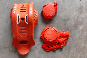 Copricarter e paramotore KTM - leggi descrizione