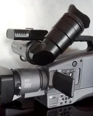 Panasonic ag-hmc70p videocamera avchd funzionante