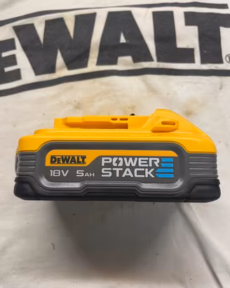 Dewalt batteria Power Stack