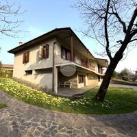 VILLA SINGOLA A TRESCORE BALNEARIO
