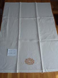 Tovaglietta/ tendina 