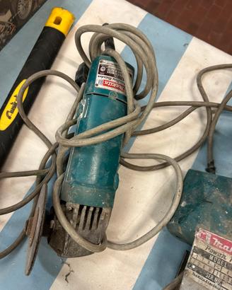 Smerigliatrice angolare Makita